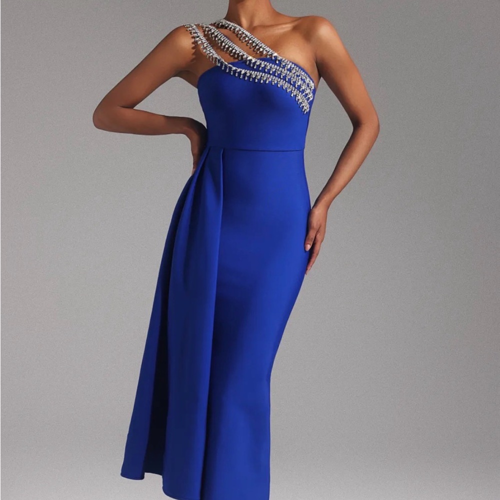 Elegant Blue One Shoulder Diamond Bandage Maxi Dress, size M